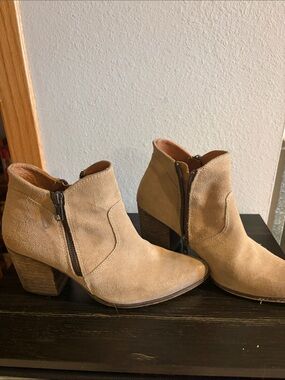 FreeBird leather/Suede Ankle Boots in Tan